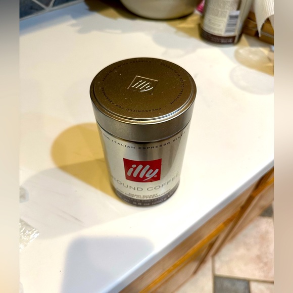ILLY ITALIAN ESPRESSO GROUND COFFEE CAN TIN AIR TIGHT LID COLLECTIBLE STORAGE 5” - Picture 8 of 16